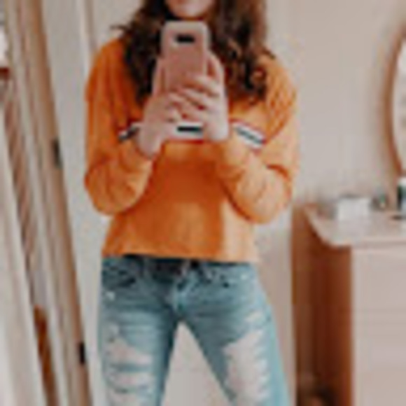 Meet your Posher, Melayne - Picture 1 of 1